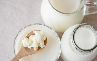 Jaka jest różnica między kefirem a maślanką?