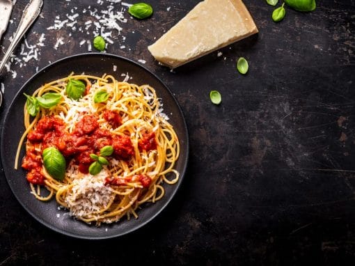 Jakie przyprawy warto dodać do spaghetti