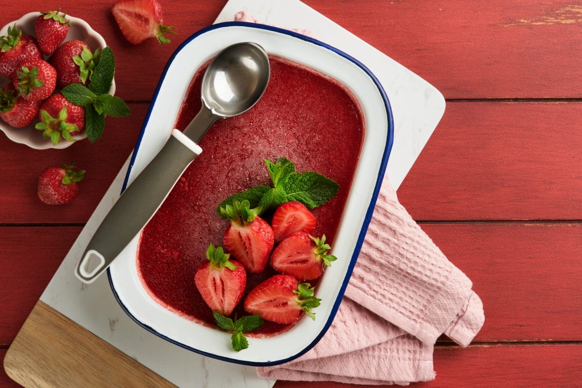 Sorbet truskawkowy - przepis i wskazówki