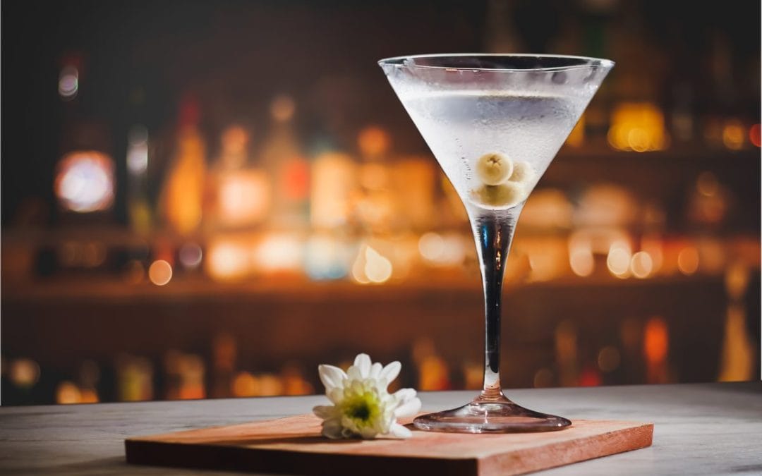 Z czym pić Martini? 8 przepisów na najlepsze drinki mamyito