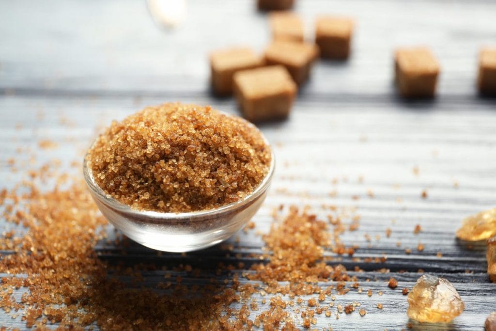 Cukier brązowy - właściwości i zastosowanie