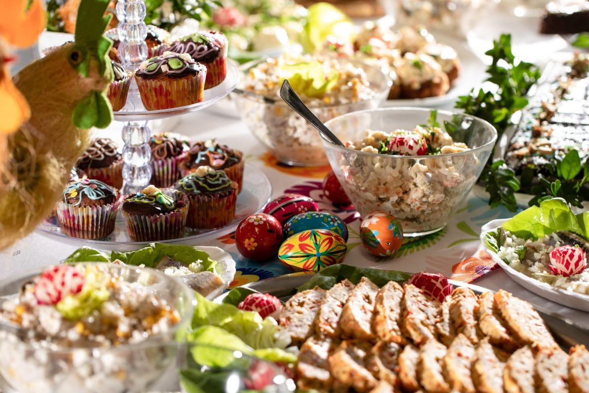 Jakie przekąski podać na Wielkanoc
