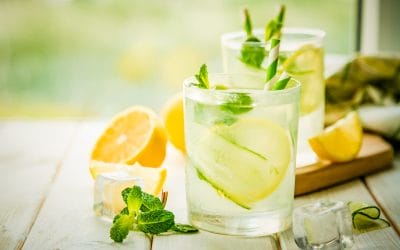 Lemoniada z cytryny i pomarańczy – przepis i inne wariacje