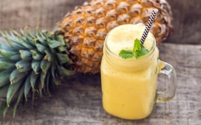 Pomysły na smoothie z ananasem