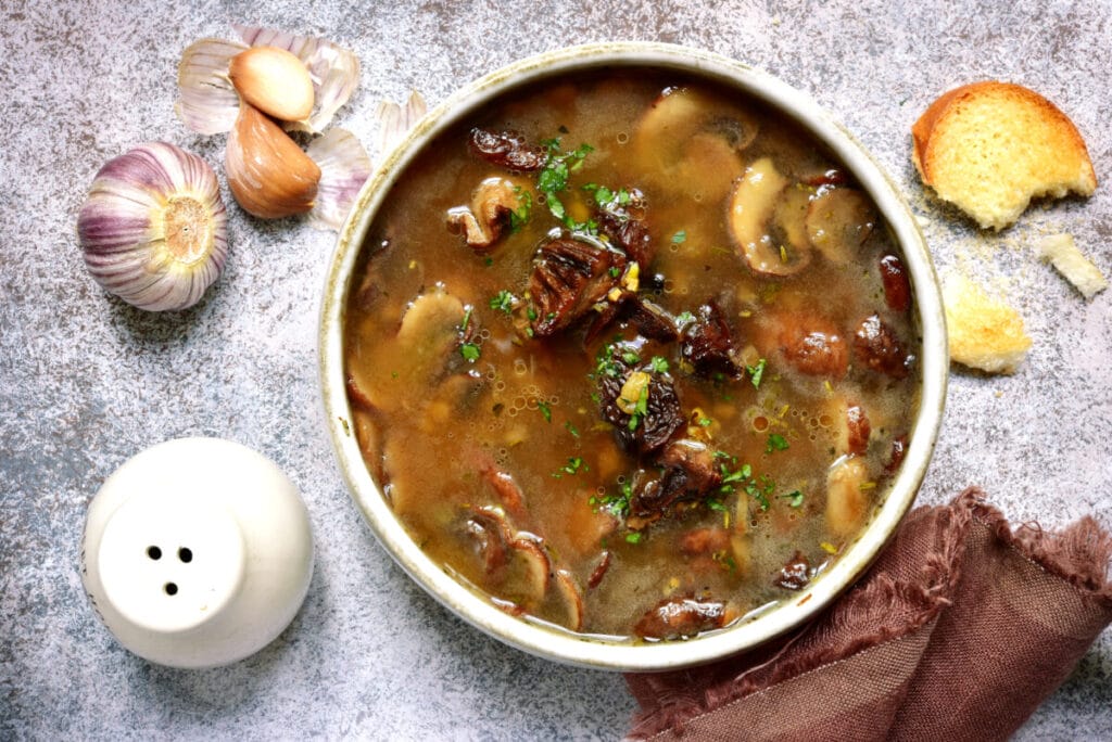 3. Zupa grzybowa