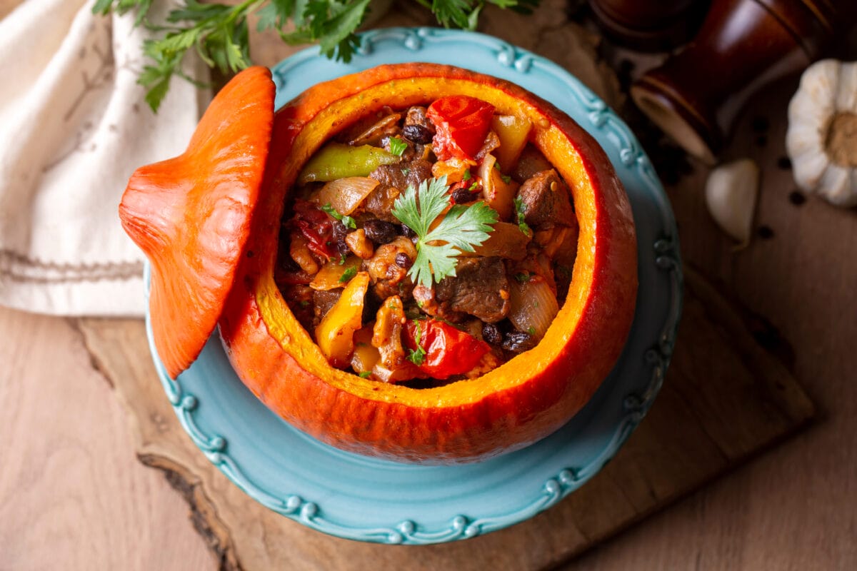 Pomysły na szybkie dania jednogarnkowe z jesiennych warzyw