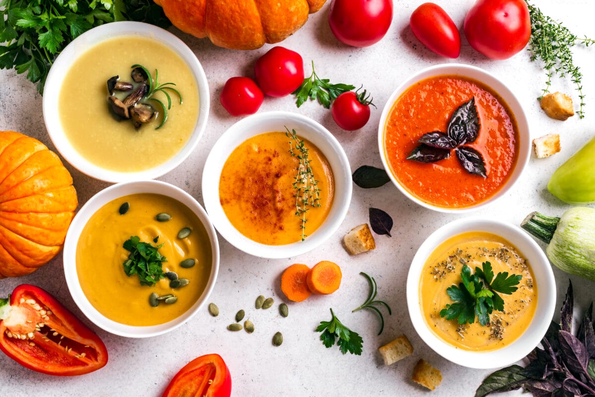 Rozgrzewające zupy zimowe - najlepsze przepisy