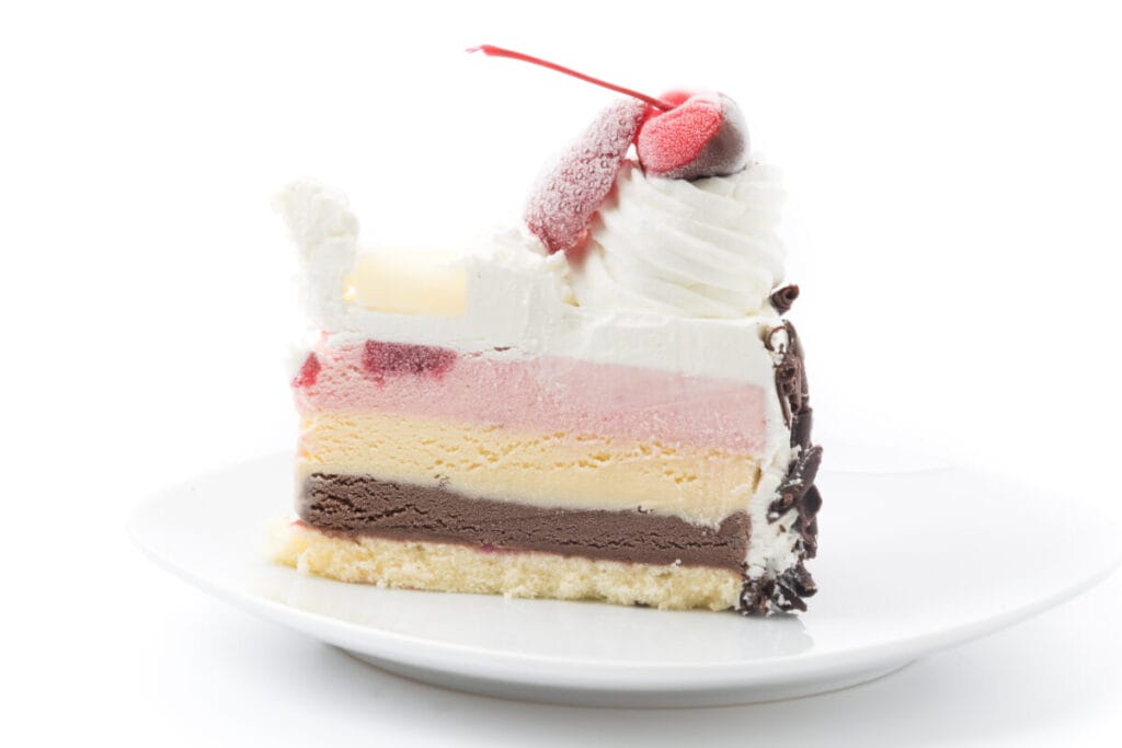 3. Tort lodowy czekoladowo-bananowy
